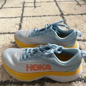 HOKA BONDI 8 NEW